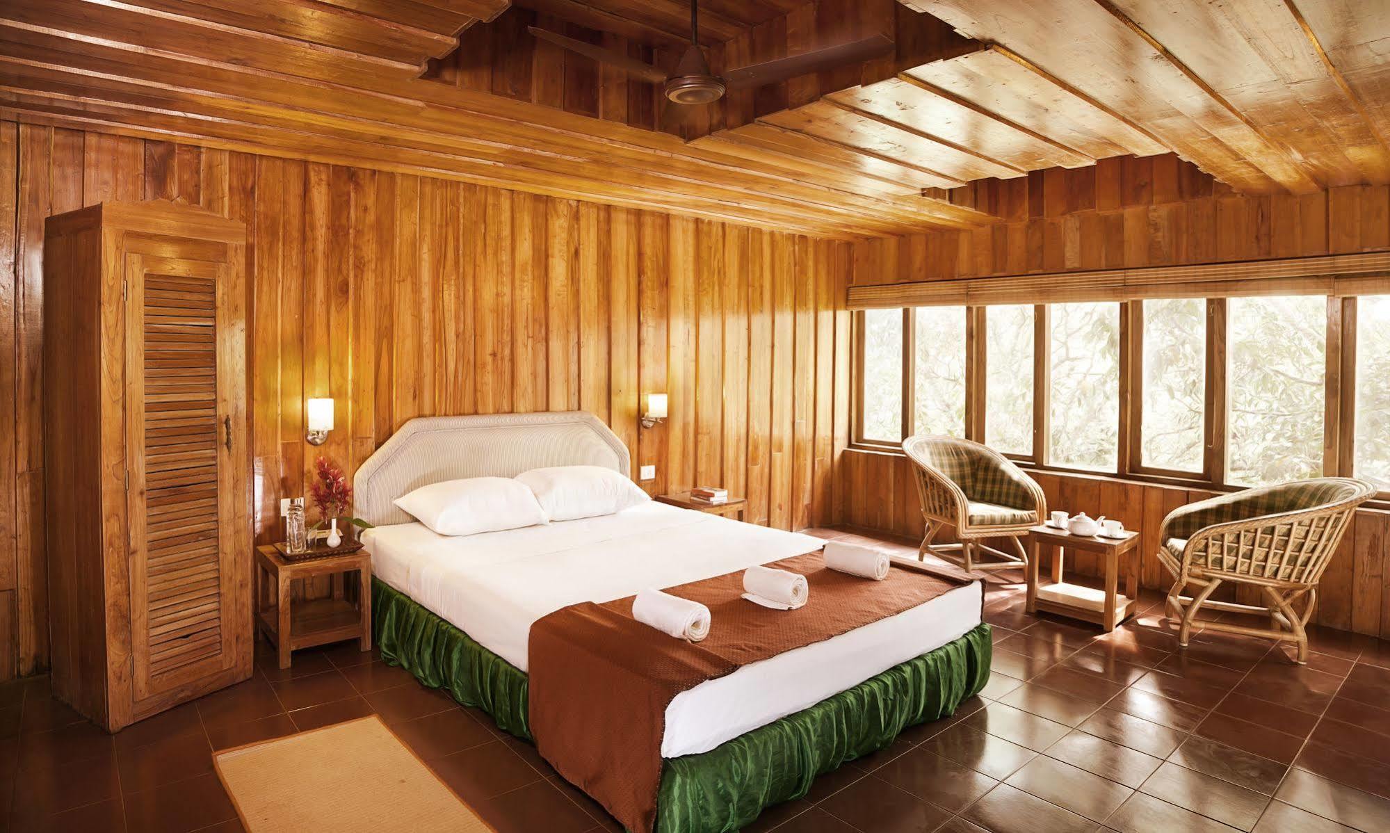 Woods N Spice - Thekkady Otel Kumily Dış mekan fotoğraf